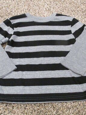 Garanimals Pullover T Shirt Toddler Boys Size 5T Black Gray Stripe Long Sleeve